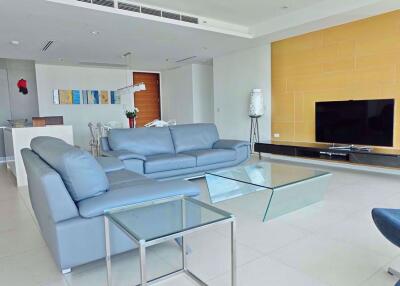 2 bed Condo in The River Khlong Ton Sai Sub District C004002