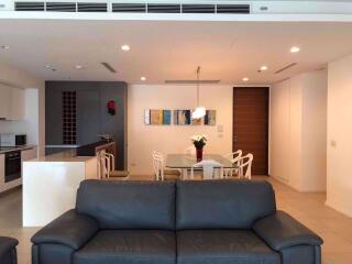 2 bed Condo in The River Khlong Ton Sai Sub District C004002