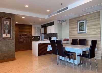 2 bed Condo in Nusasiri Grand Phra Khanong Sub District C003948