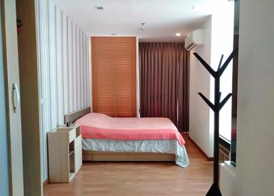 2 bed Condo in The Coast Bangkok Bang Na Sub District P002912