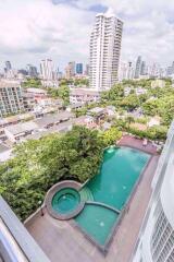 2 bed Condo in Charoenjai Place Khlong Tan Nuea Sub District P002874