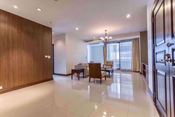 2 bed Condo in Charoenjai Place Khlong Tan Nuea Sub District P002873