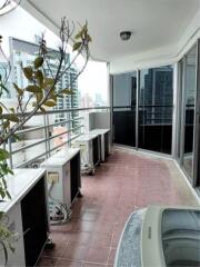 3 bedrooms 2 bathrooms size 121sqm. Waterford Diamond Tower for Rent 50,000 THB