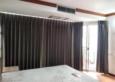 3 bedrooms 2 bathrooms size 121sqm. Waterford Diamond Tower for Rent 50,000 THB