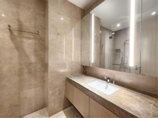 1 Bedroom 1 Bathroom Size 60sqm Magnolias Ratchadamri for Rent 65,000THB