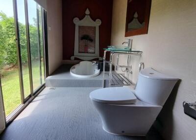4 Bedrooms House Bali Style for Sale in Pattaya