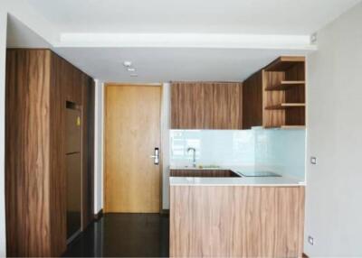 2 Bedrooms 2 Bathrooms Size 70sqm. VIA 31 for Rent 33,000 THB