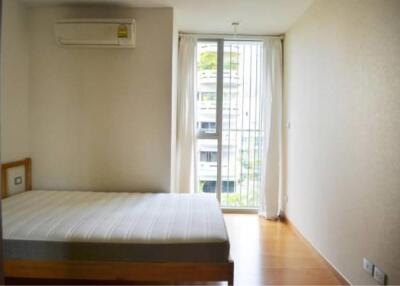 2 Bedrooms 2 Bathrooms Size 70sqm. VIA 31 for Rent 33,000 THB