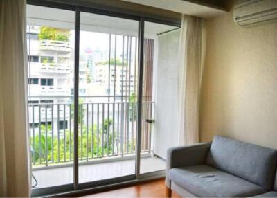 2 Bedrooms 2 Bathrooms Size 70sqm. VIA 31 for Rent 33,000 THB