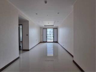 2 Bedrooms 2 Bathrooms Size 85sqm. Supalai Oriental Sukhumvit 39 for Rent 35,000 THB