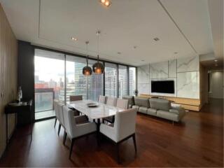 3 Bedrooms 5 Bathrooms Size 180sqm. Marque Sukhumvit for Sale 80 MB