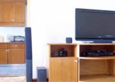 3 bedrooms 2 bathrooms size 137sqm. DS Tower 2 for Rent 38,000 THB for Sale 11.5 MB