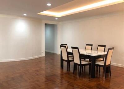 2 Bedrooms 2 Bathrooms Size 175sqm. Le Premier 1 for Rent 45,000 THB