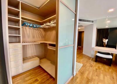 2 ห้องนอน, 2 ห้องน้ำ คอนโด ราคา ฿ 25,000,000