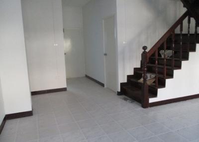 2-story townhouse, corner plot, Soi 8, Sangtawan Village.