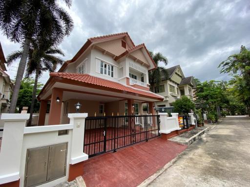 2 storey detached house, Wararom Village, Phetkasem 81 (Phase 2)