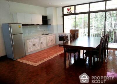 3-BR Apt. near MRT Sukhumvit (ID 515213)