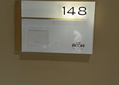 1-BR Condo at The Room Sukhumvit 21 near MRT Sukhumvit (ID 449838)