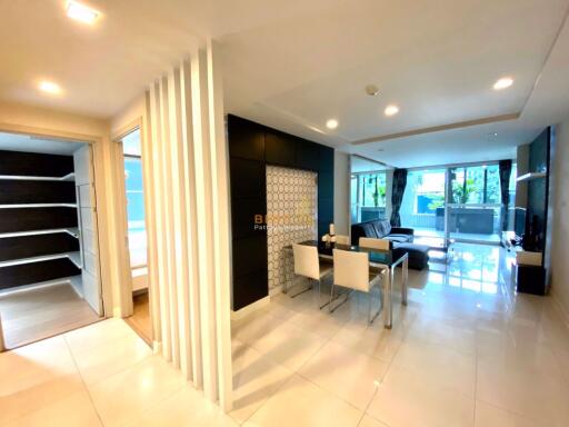 3 Bedrooms Condo in Apus Condominium Central Pattaya C011213