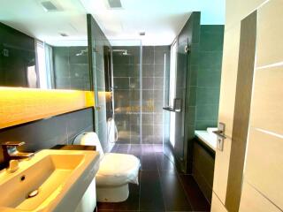 3 Bedrooms Condo in Apus Condominium Central Pattaya C011213