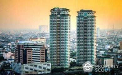 1-BR Condo at Sathon Heritage Residences near BTS Chong Nonsi