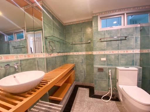 For RENT : Grand Langsuan / 2 Bedroom / 2 Bathrooms / 147 sqm / 80000 THB [10990613]