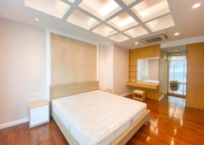 For RENT : Grand Langsuan / 2 Bedroom / 2 Bathrooms / 147 sqm / 80000 THB [10990613]