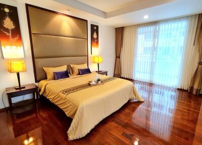 For RENT : Piyathip Place / 3 Bedroom / 3 Bathrooms / 270 sqm / 89000 THB [10991518]