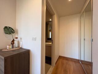 2 bed Condo in Downtown Forty Nine Khlong Tan Nuea Sub District C020366
