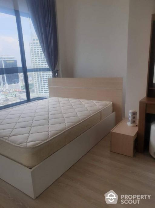 1-BR Condo at Quinn Condo Ratchada 17 near MRT Sutthisan