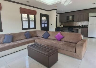Na Jomtien Private Pool House for Sale