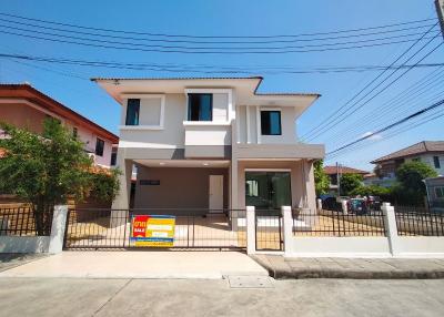 2-story detached house, Habitia Village, Ratchapruek: newly renovated