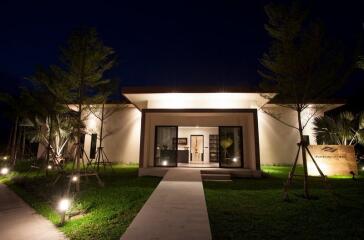 Black Mountain Private Pool Villa