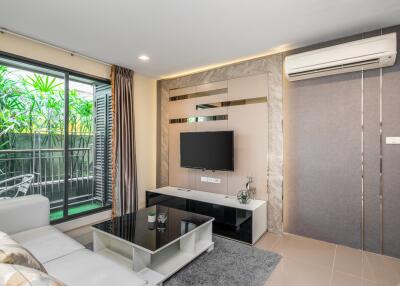 Stylish Condo in the heart of Asoke