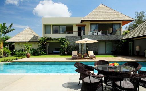 Hillside Luxury Villa In Layan