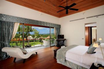 Hillside Luxury Villa In Layan