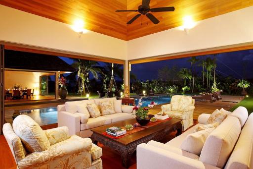 Hillside Luxury Villa In Layan