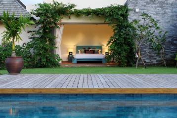 Hillside Luxury Villa In Layan