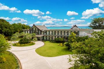 Beachfront Luxury Villa In Cape Yamu Phuket