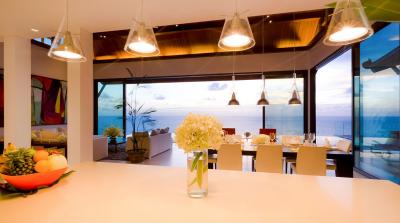 Amazing Modern Luxury Villa on Naithon Beach