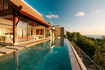 Amazing Modern Luxury Villa on Naithon Beach