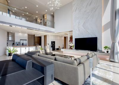 The Ultimate Luxury Riverfront Residence Duplex