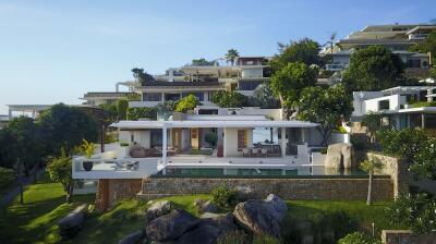 Contemporary Sea View Villa