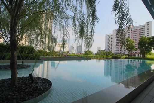 Exquisite Luxury 2 Bed Riverfront Residence