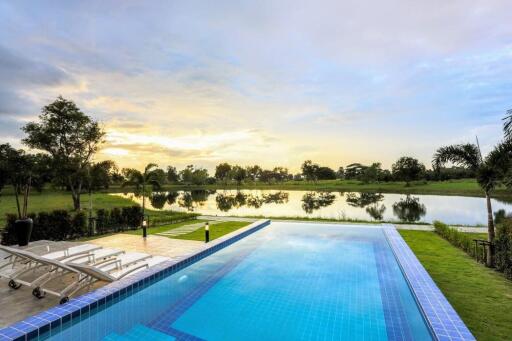 Hua Hin Peaceful Lake Front Private Pool Villa