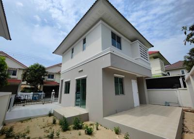 2-storey twin house, Maneerin Park 2 Village, house number 148/87: renovation