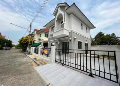 2-storey twin house, Maneerin Park 2 Village, house number 148/87: renovation