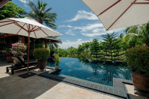 Phuket Private Luxury Pool Villa