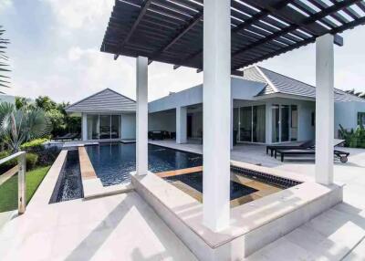 Luxury Contemporary Villa