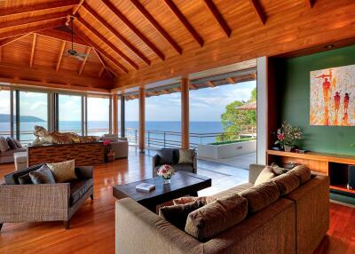 Millionaires Mile Oceanview Contemporary Villa